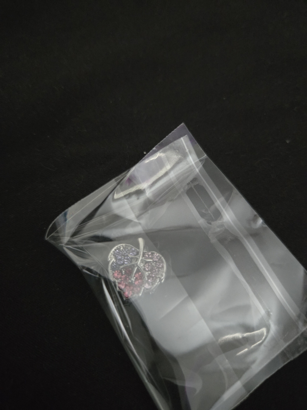 Pandora Multicolor Leaf Charm Phone Accessory